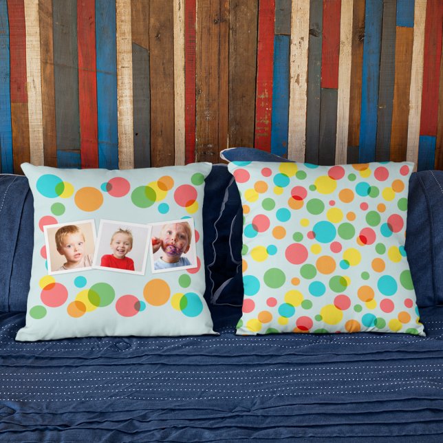 Polka dots och Foton, Anpassningsbar Kudde (Skapare uppladdad)