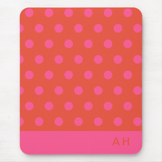 Polka dots Rosa och röd Orange i monogrammet Musmatta (Framsidan)