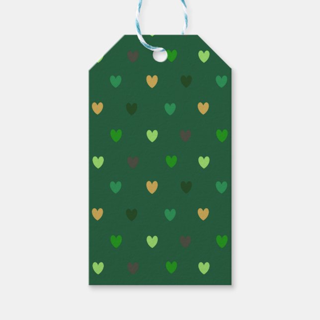 Polka-hjärtan på grönt av skogar presentetikett (Framsidan)