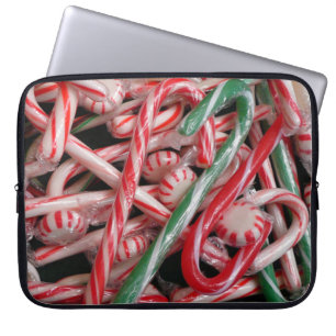Polkagrisar och prermints jul-Helgdag Laptop Sleeve