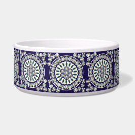 Polsk design av traditionell keramik