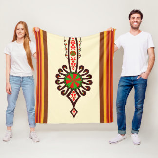 Polsk konststrimlad textilparzenica fleecefilt