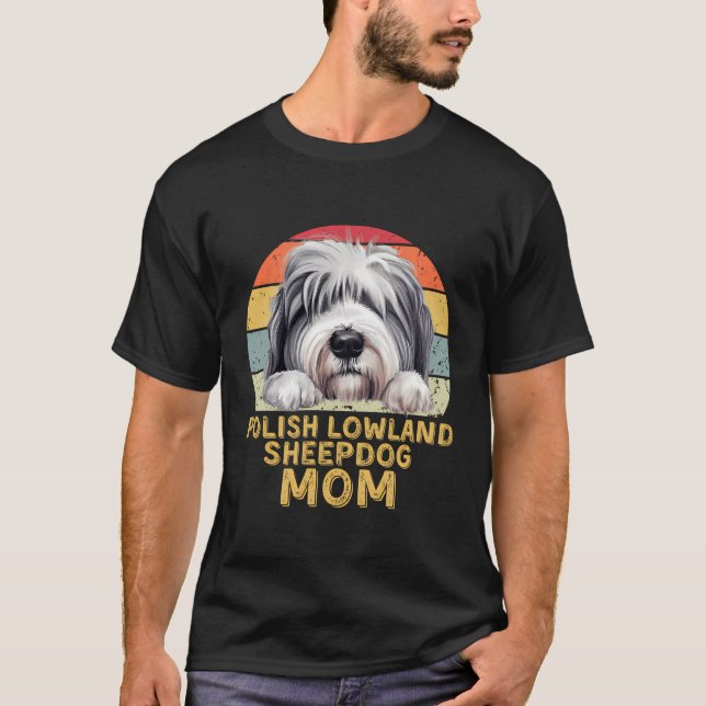 Polsk Låglandsfårhund Mamma Retro Mina Hundar Är M T Shirt (Framsida)