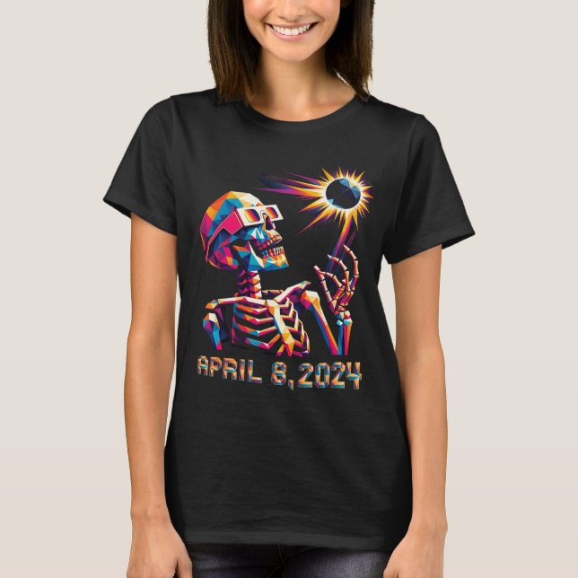 Poly Total Eclipse 8 april 2024 Skeleton T Shirt (Framsida)