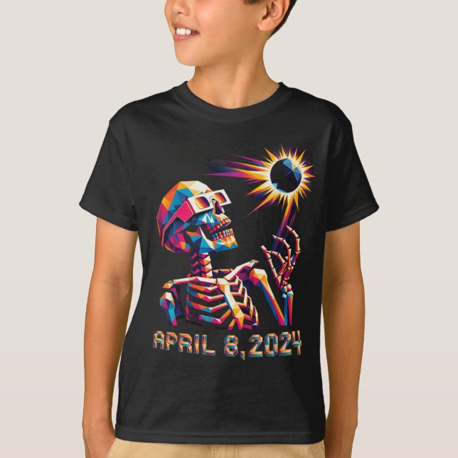 Poly Total Eclipse 8 april 2024 Skeleton T Shirt (Framsida)