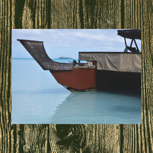 Polynesisk båt och ö Wrapped Canvas