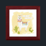 Pom Llama Rama - Spara Drama för Llama Minnesask<br><div class="desc">Pom Llama Rama I senast i juni Erica Vess. Har ett lama i färgstarka ordalag med frasen "Spara Drama for Your Llama".</div>