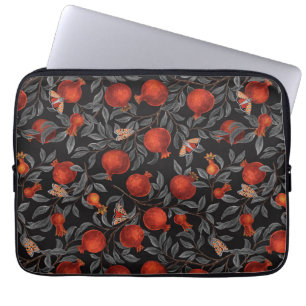 Pomegranater och Bella Moths i rött och grått Laptop Fodral