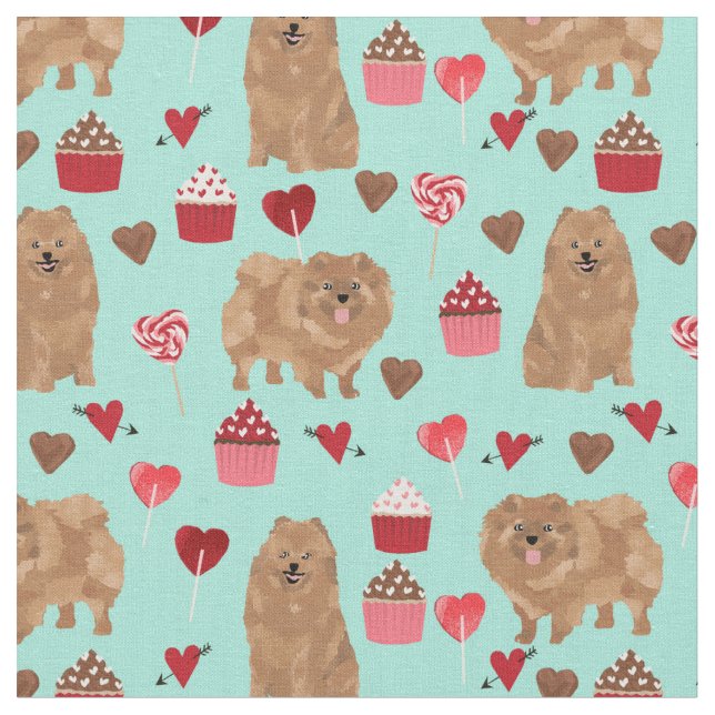 Pommeranska söta valentineser kärlek muffinsar hjä tyg (Närbild)