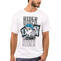 Pommerisk valp som rider på en skateboard