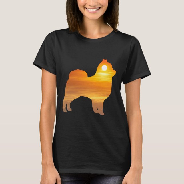 Pommern Hund Silhouette Sunrise T Shirt (Framsida)