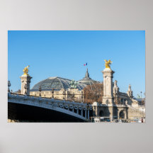 Pont Alexandre III och Grand Palais på en solig da