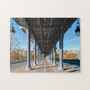 Pont de Bir-Hakeim över Seine - Paris, Frankrike Pussel