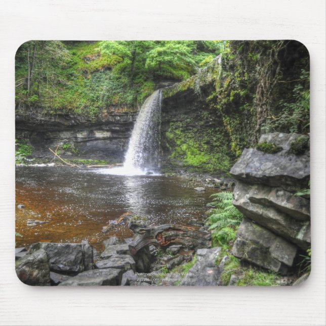 Pontneddfechan Falls Walking Trail - Wales Musmatta (Framsidan)