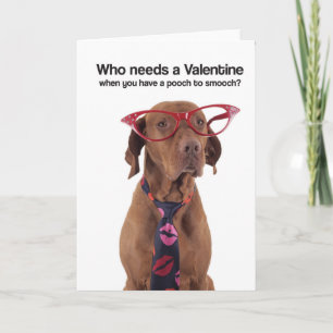 Pooch som smår-hånglar (det Vizsla) hälsningkortet Helgkort