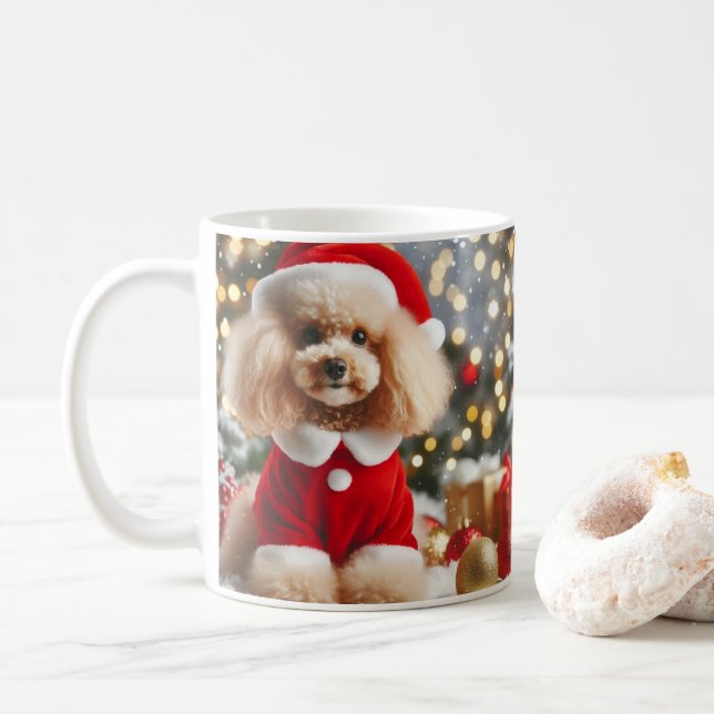 Poodle Christmas Mug – Cute Dog with Santa Hat  Kaffemugg (Med munk)