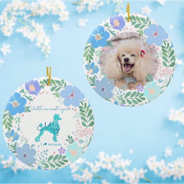 Poodle Pastel Blue Wreath Custom Photo Memorial Julgransprydnad Keramik (Skapare uppladdad)