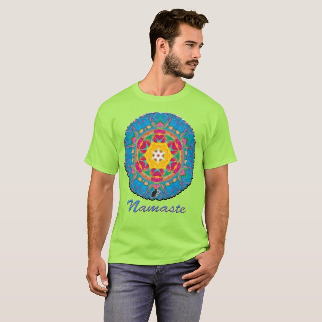 Poof Boll Namaste Kaleidoscope T Shirt (Hel framsida)