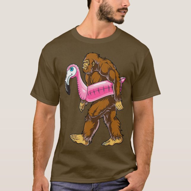 Pool Party Bigfoot Flamingo T shirt Sasquatch (Framsida)