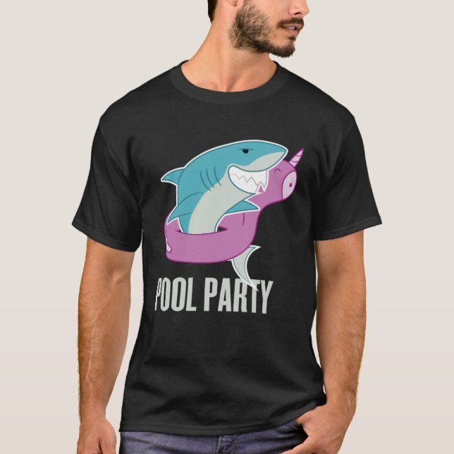 Pool Party  Shark Unicorn Fishing T Shirt (Framsida)