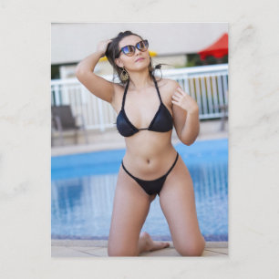 Poolside Bikini Babe Summer Vykort