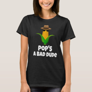 Pop är en dålig Coola Maj i Hat och Sung T Shirt