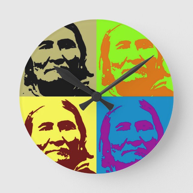 Pop Art Freedom Fighter Geronimo Rund Klocka (Framsida)