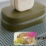 Pop Art Glittery Glam Snyggt Chic Faux Guld Kiss Bagagebricka<br><div class="desc">Ultramodern bagagemärkesdesign med faux guld läppar på en övertoningsbakgrund. Texten är helt och hållet anpassade. Om du vill ändra användan anpassar du den. Om du vill ha fler ändringar,  t.ex. ändringar i teckensnitt,  teckensnitt färg eller textlayout,  användor du alternativet Anpassa.</div>