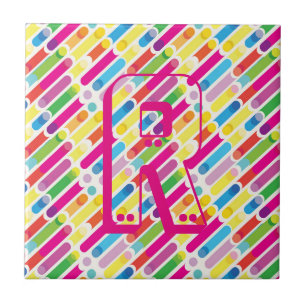 Pop Art i Monogram Rainbow Diagonal Linjer Mönster Kakelplatta