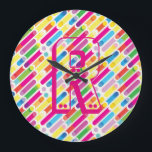 Pop Art i Monogram Rainbow Diagonal Linjer Mönster Stor Klocka<br><div class="desc">Monogram regnbåge diagonal Linjer Mönster-popup-Trendig design för alla yrken,  Helgdag,  Födelsedagsfest,  årsdag - gåvor och presenter,  med monogramtextmall. Sommar Helgdag. Röd,  blå,  Rosa,  Gult,  Violet,  Magenta,  Grönt - Abstrakt färg.</div>
