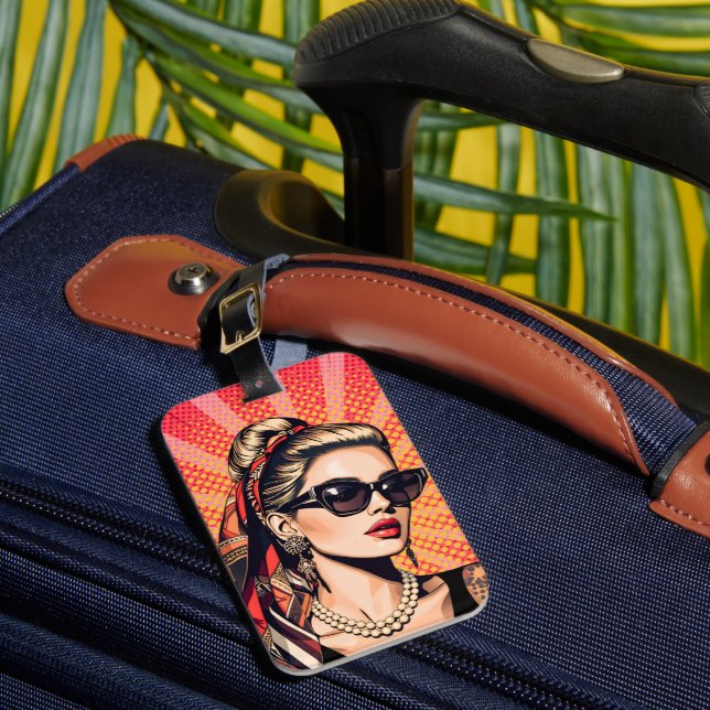 Pop Art Woman – Retro Chic Bagagebricka (Framsida Insitu 1)