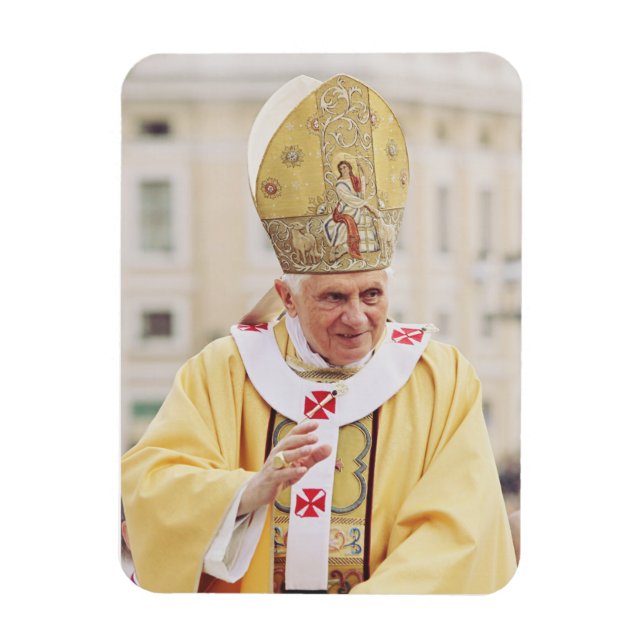 Pope Benedict XVI Magnet (Vertikal)