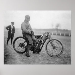 Pope Motorcykelförare, 1915. Gammalt foto Poster