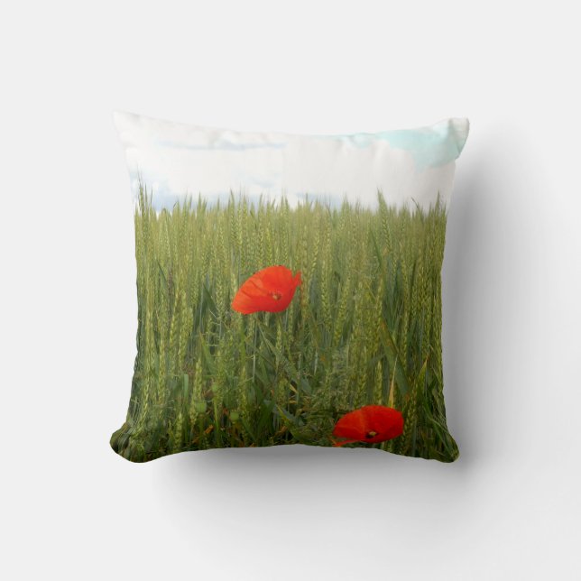 Poppies i en Throw Cushion i Fält Kudde (Framsida)
