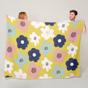 Poppy Warm 60 x 80 Fleece Blanket