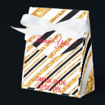 Populärsamling rand Guld Glitter Black Boho Presentaskar<br><div class="desc">Popular Collection Favor Box - Customized Product (rand), svart Boho-fyr för populistisk samling - (typ BOKI412 i webbplatssökningen (webbläsare) om du vill se erbjudandet från alla mina skapelser. Tack. ) - Se mina andra produkter och samlingar, välj en gåva till dig och dina kära. Tack för att du köpte i...</div>