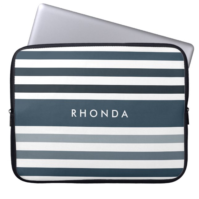 Populärt stort Rand med Namn i djupt blått Laptop Sleeve (Framsidan)