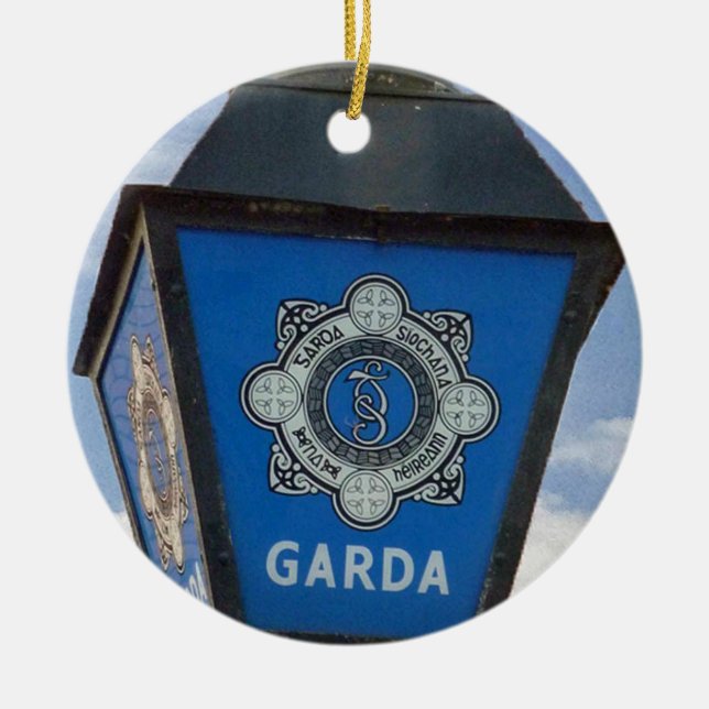 Porcelain Irish Garda Police jul Ornament (Framsidan)