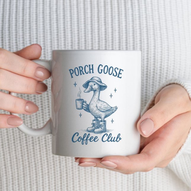 Porch Goose Coffee Klubb Fånig Goose Coffee Älskar Kaffemugg (Join the Porch Goose Coffee Club and sip your brew with this funny silly goose coffee mug. )