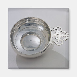Porringer 1760 magnet