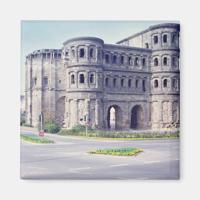 Porta Nigra, 1500-talet Magnet (Framsidan)