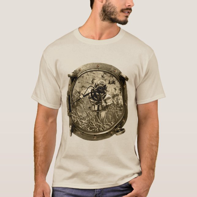 Porthole View Diver med Mark V Diving Helmet T Shirt (Framsida)