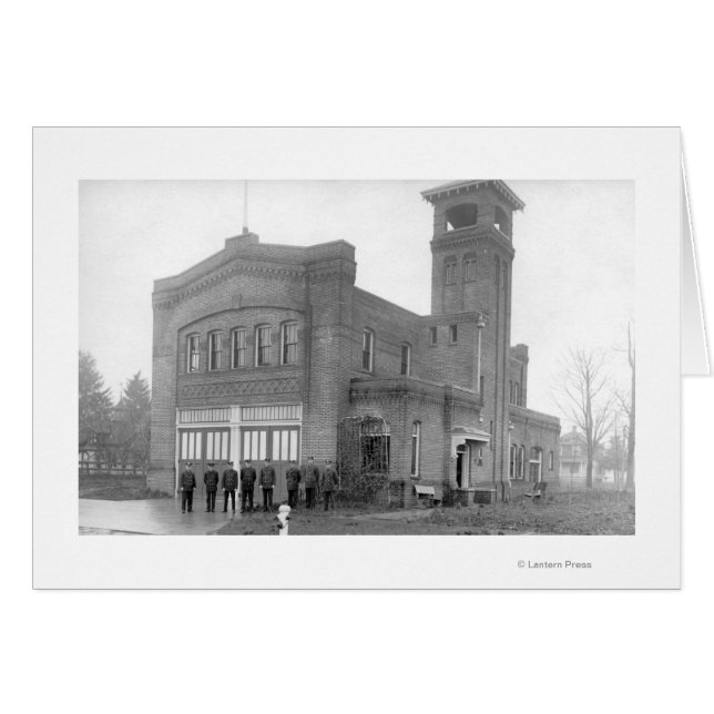 Portland, ELLER Fire Station View och Torn Hälsningskort (Framsidan Horizontal)