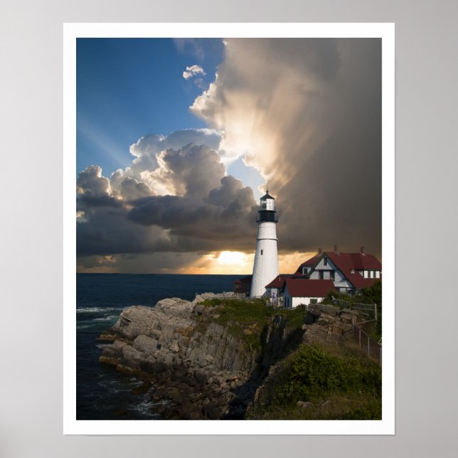 Portland Head Light, Sol genom moln Poster (Framsidan)