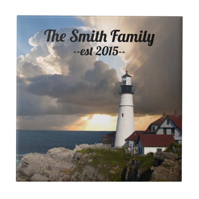 Portland Head Lighthouse Maine Family Namn Kakelplatta (Framsidan)