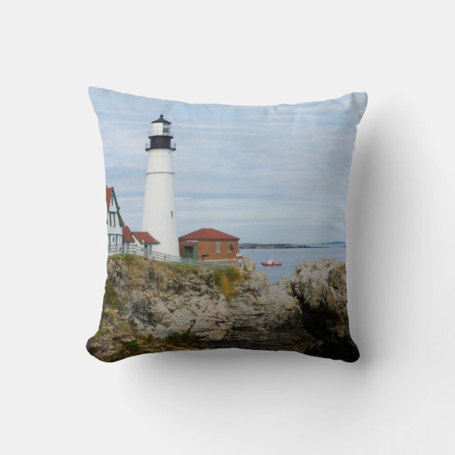 Portland Headlight fyr på klippig strand Kudde (Framsida)