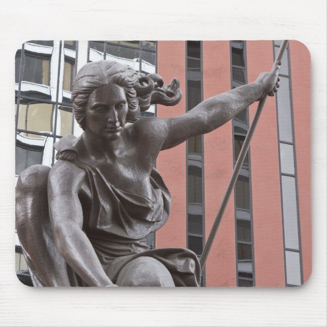 Portlandia statue, Portland, Oregon Musmatta (Framsidan)