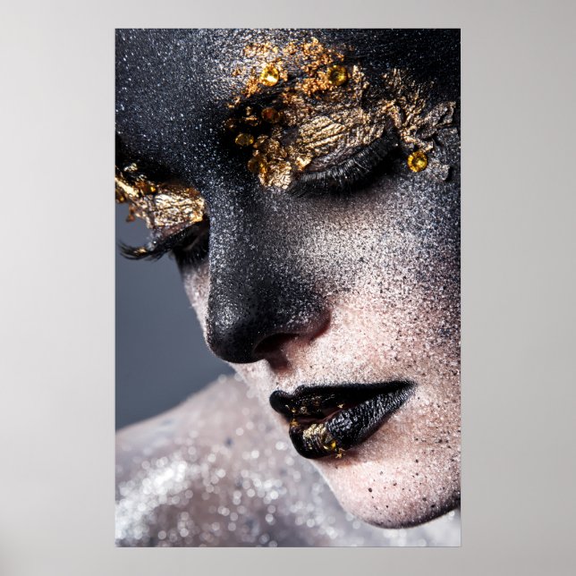 Portrait Gold Black Artistic Makeup Luxury Beauty Poster (Framsidan)