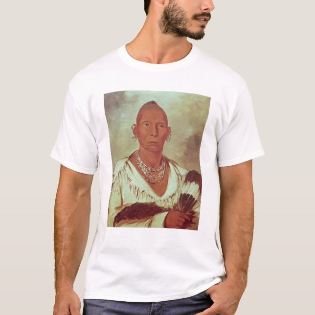 Porträtt av den svart höken, indisk chef t-shirt (Framsida)
