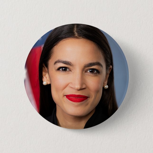Porträtt i Alexandria Ocasio Cortez Knapp (Framsida)
